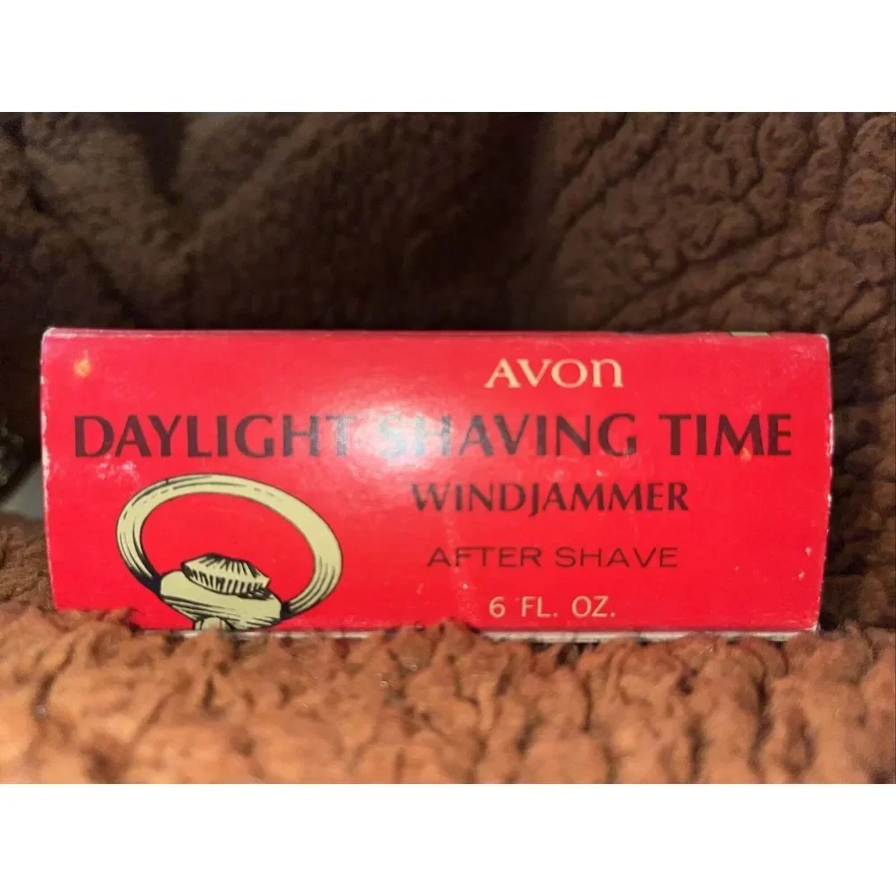 Vintage Windjammer After Shave, Avon. Daylight shaving time 6 Fl‎ oz. Full box